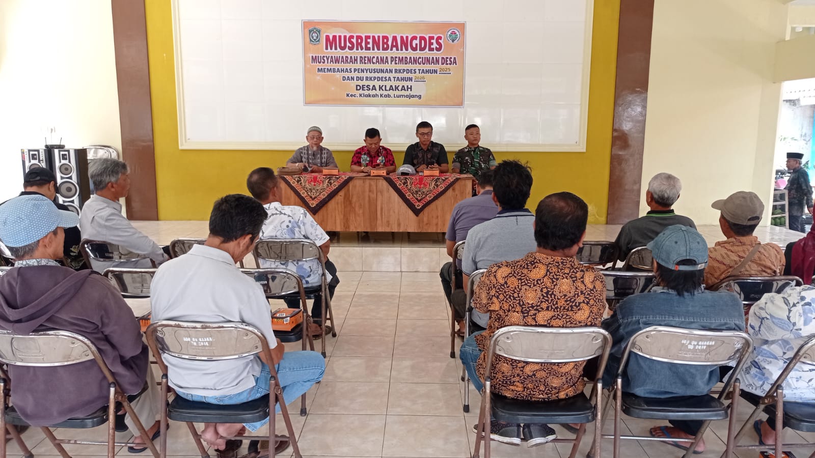 SEKRETARIS KECAMATAN MELAKSANAKAN PENDAMPINGAN MUSRENBANGDES TAHUN ANGGARAN 2025